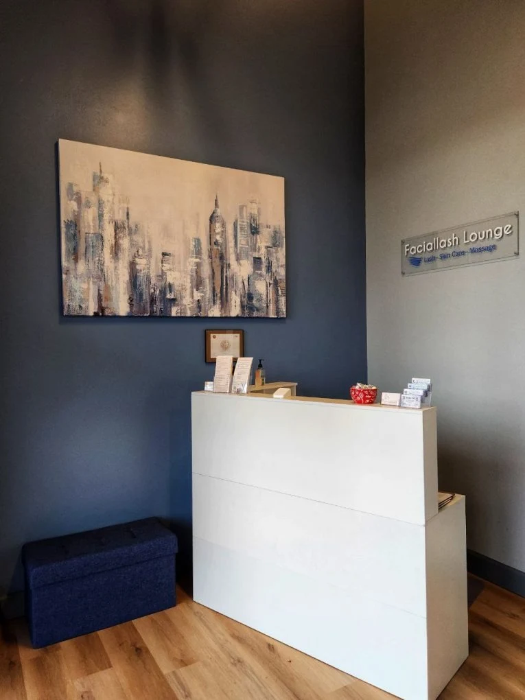 Lash and brow work at Faciallash Lounge