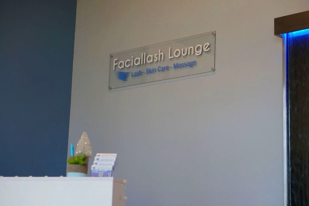 Faciallash Lounge studio atmosphere