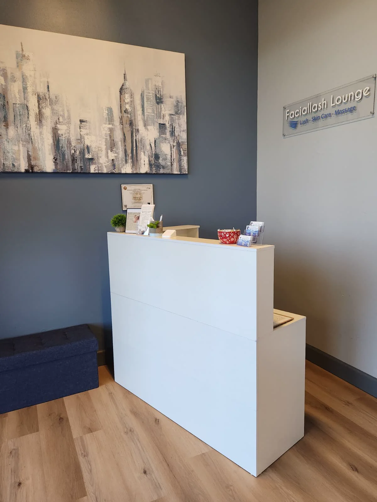 Faciallash Lounge ambience Fort Myers