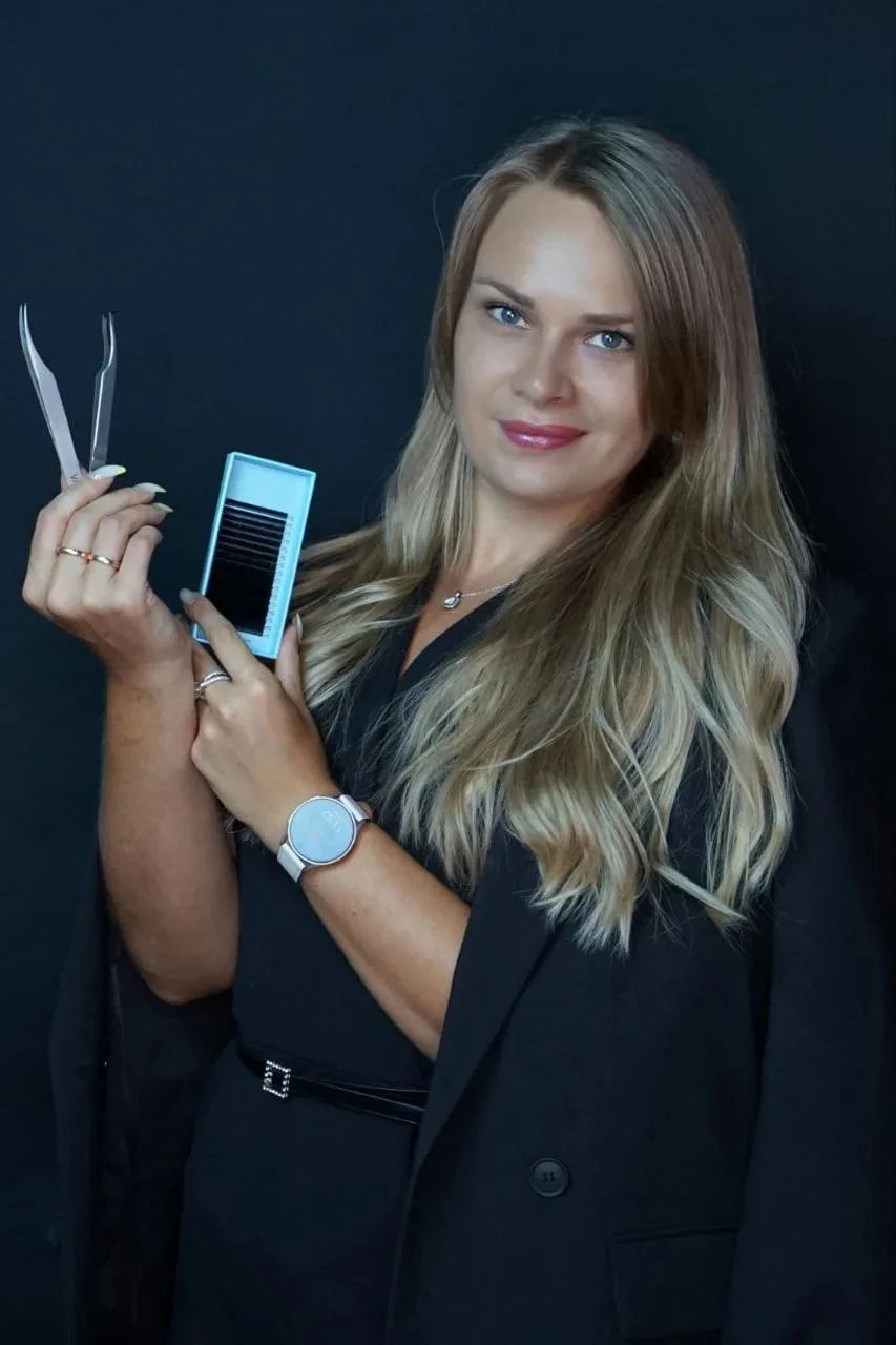 Alina Shevchenco, licensed esthetician and lash extension specialist at Faciallash Lounge